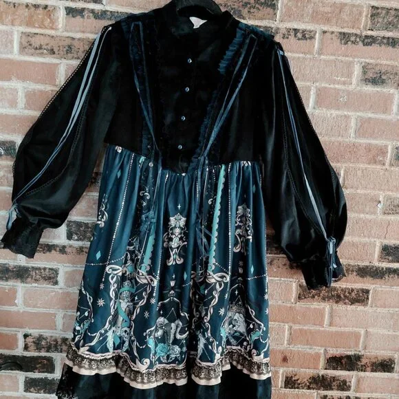 God Redemption Series Cross Skull Print Dress - Picture 1 of 7